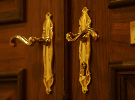 Doors & Accessories